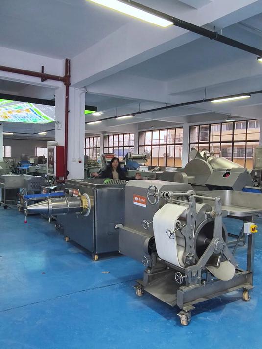 食品机械大全与食品加工设备全案服务 助力食品工厂科学筹建与高效运营